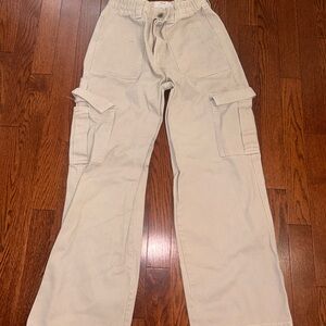 Light Khaki/Beige Cargo Pants